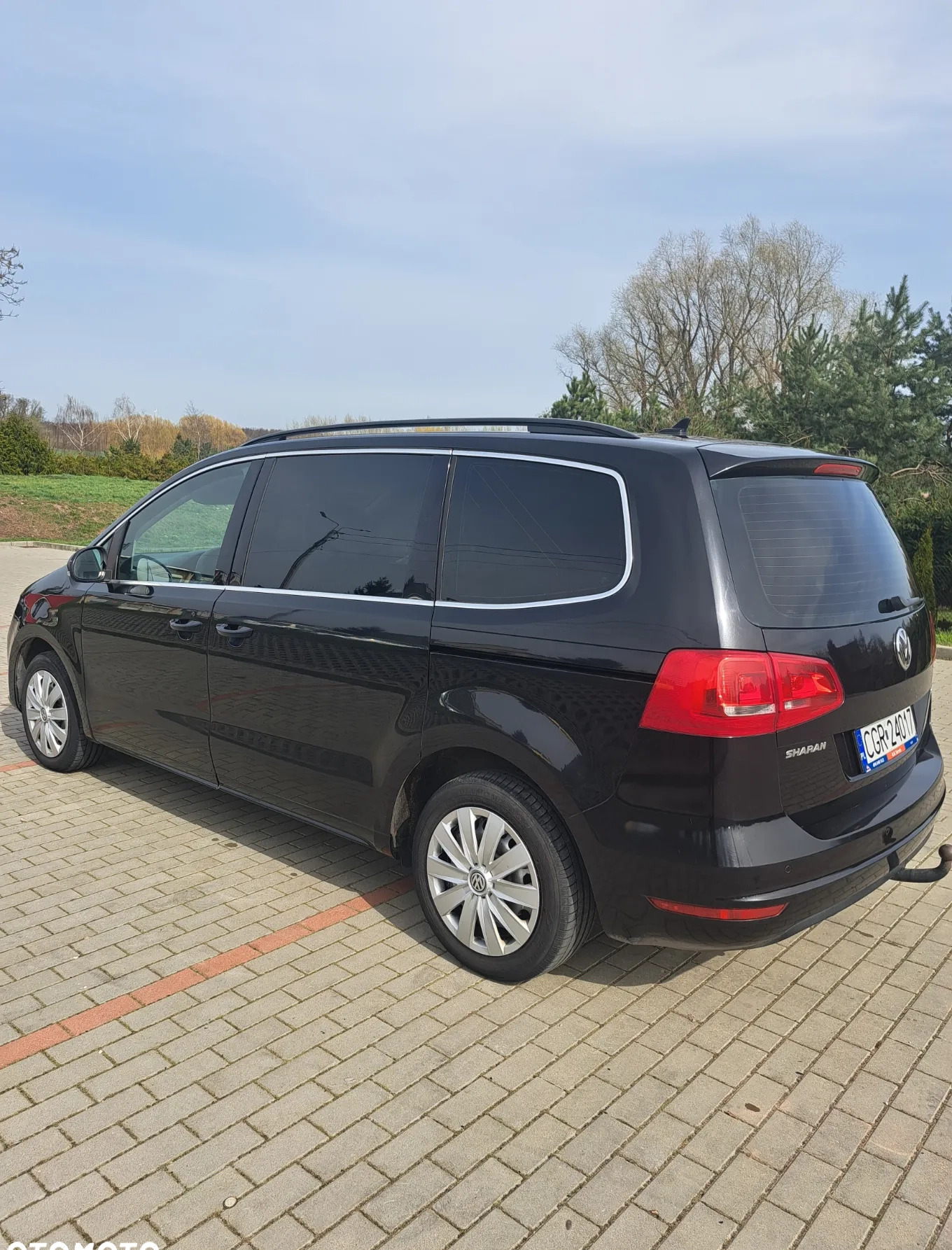 Volkswagen Sharan cena 41000 przebieg: 255000, rok produkcji 2012 z Łasin małe 326